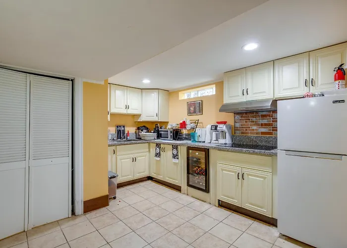 Near Parks & Metra Stations! W/ Bar